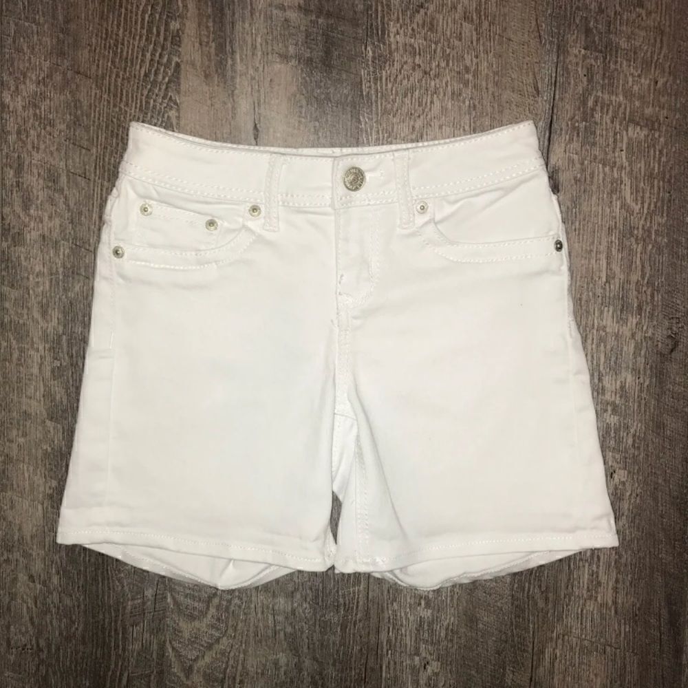 Seven7 Women’s Shorts: Size 4